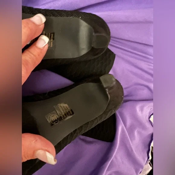 NWOT Black Heeled Boot - Picture 6 of 6